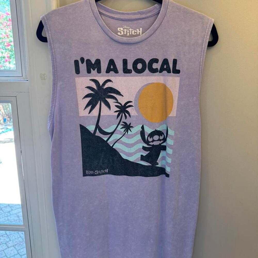 Disney Stitch I'm a Local Graphic Muscle Tee Tank Top M